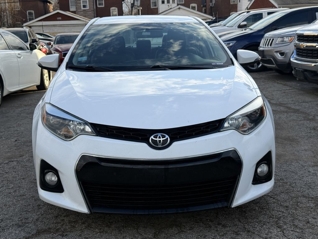 2015 Toyota Corolla Image 2