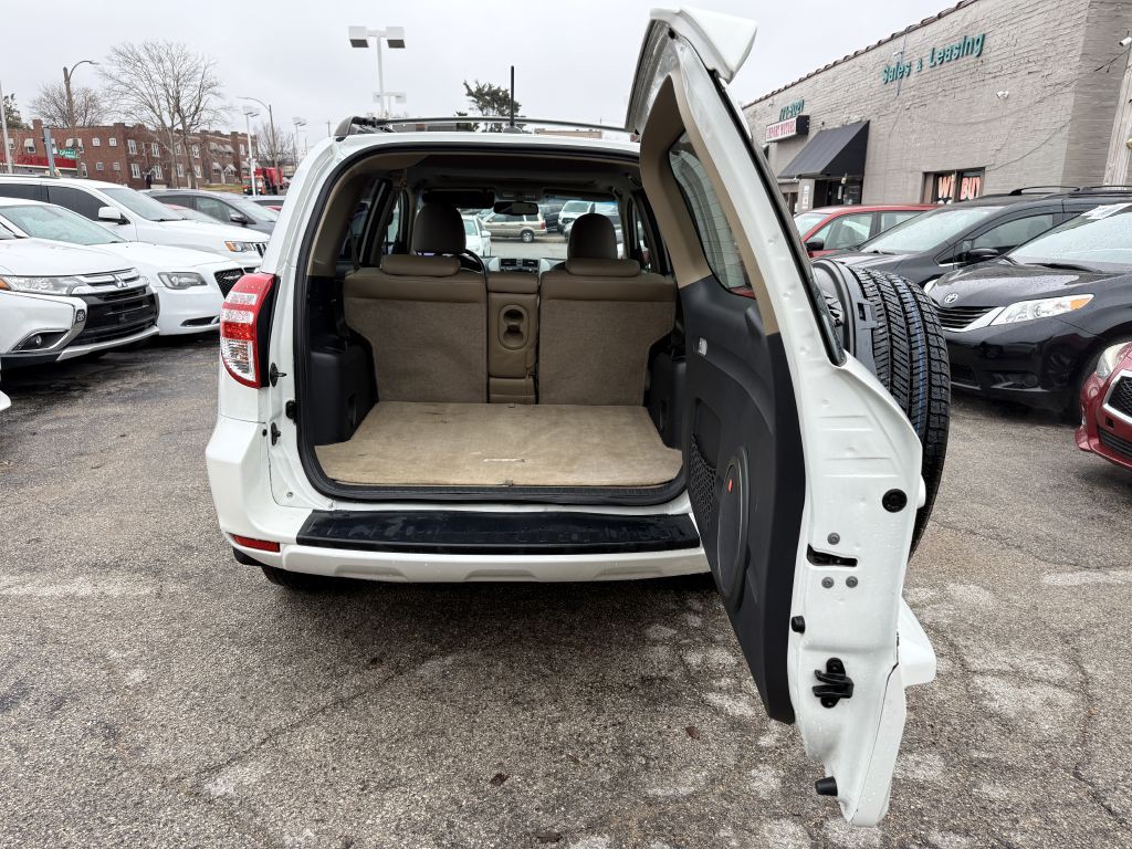 2010 Toyota Rav4 Image 8