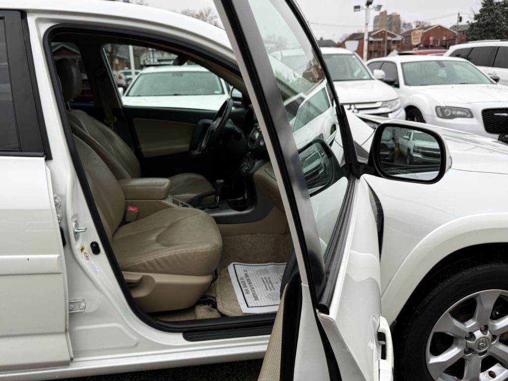 2010 Toyota Rav4 Image 17