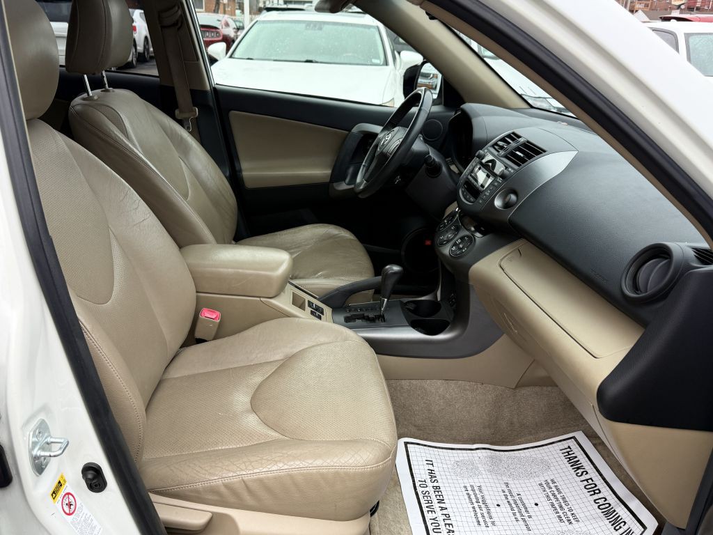 2010 Toyota Rav4 Image 18