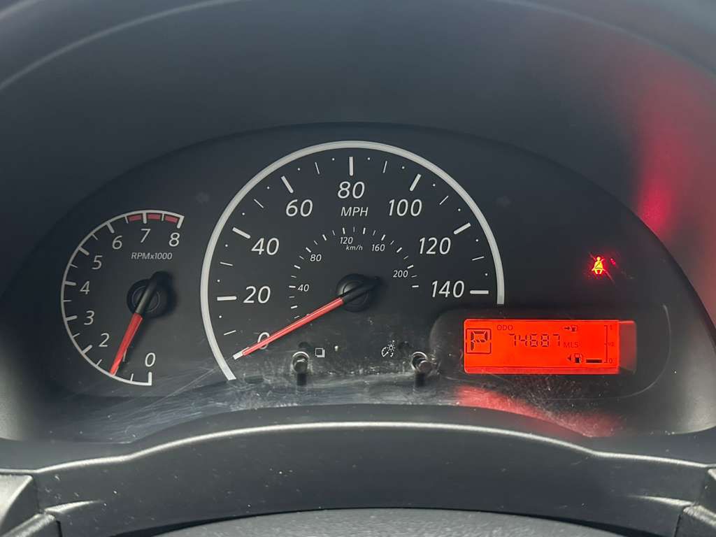 2017 Nissan Versa Image 15