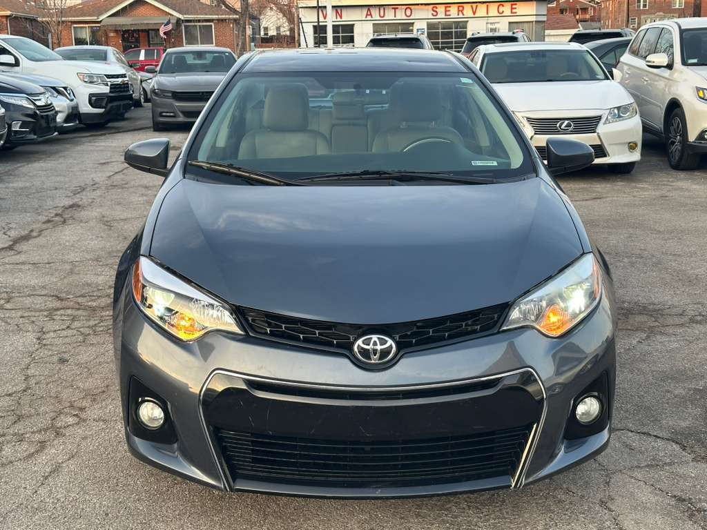 2016 Toyota Corolla Image 2