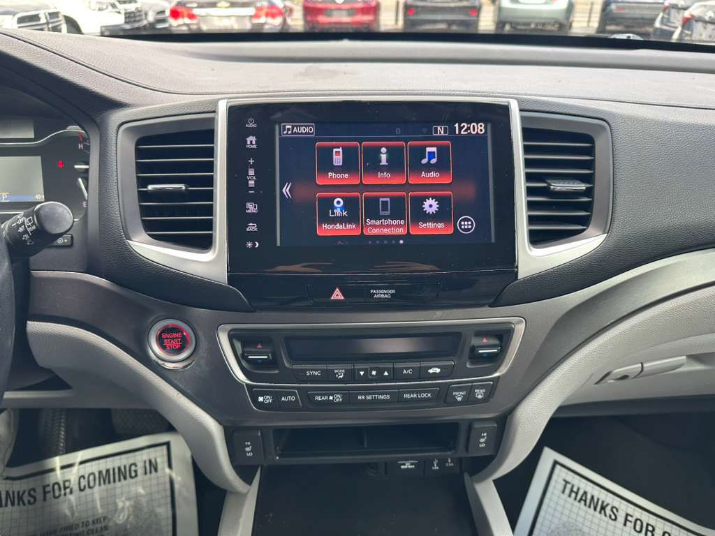 2017 Honda Pilot Image 15