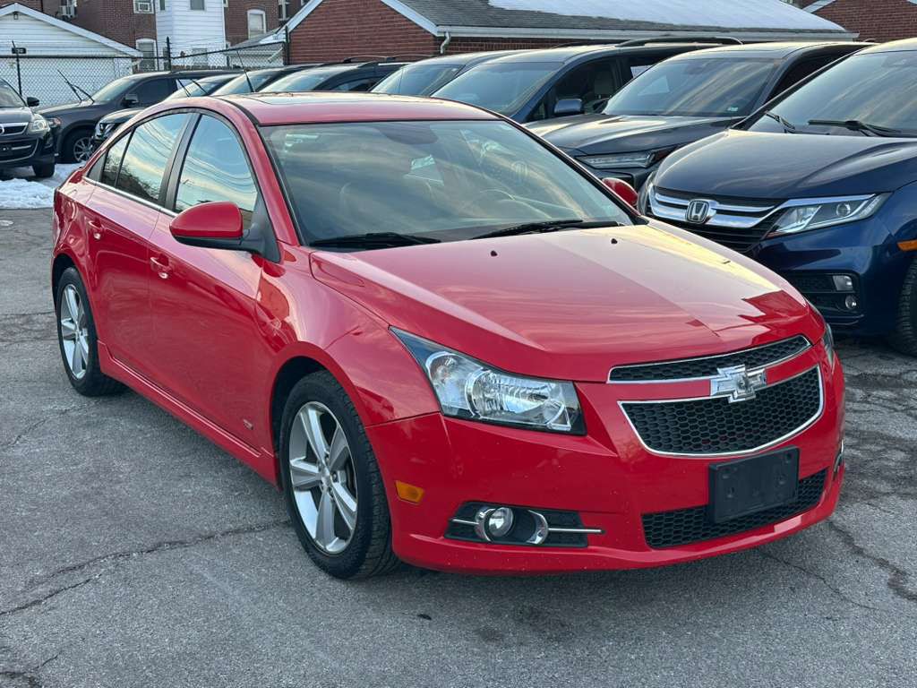 2014 Chevrolet Cruze Image 1
