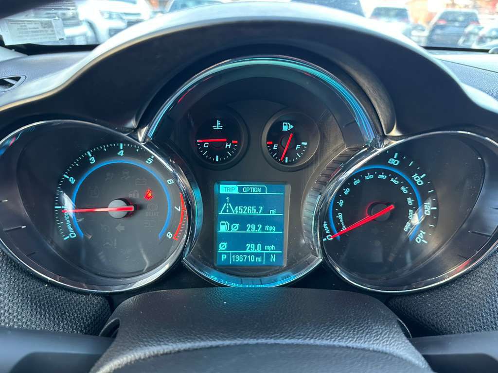 2014 Chevrolet Cruze Image 13