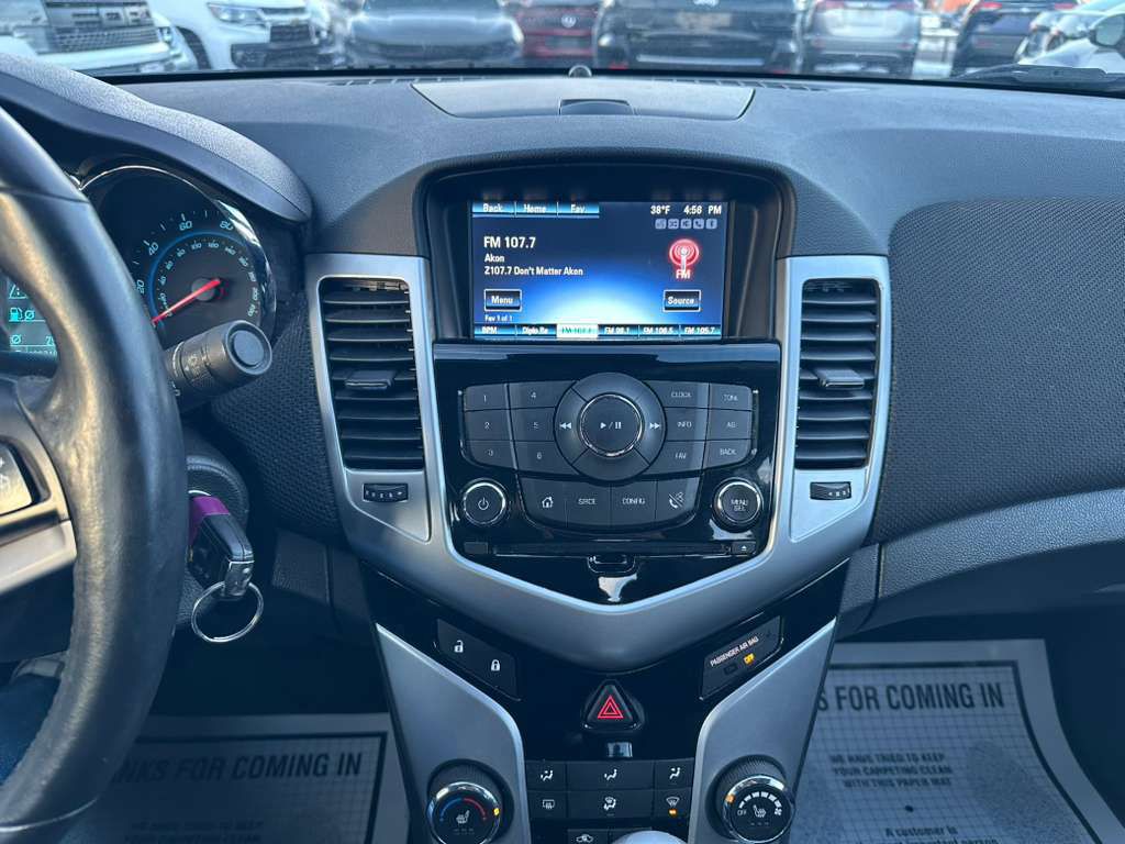 2014 Chevrolet Cruze Image 14