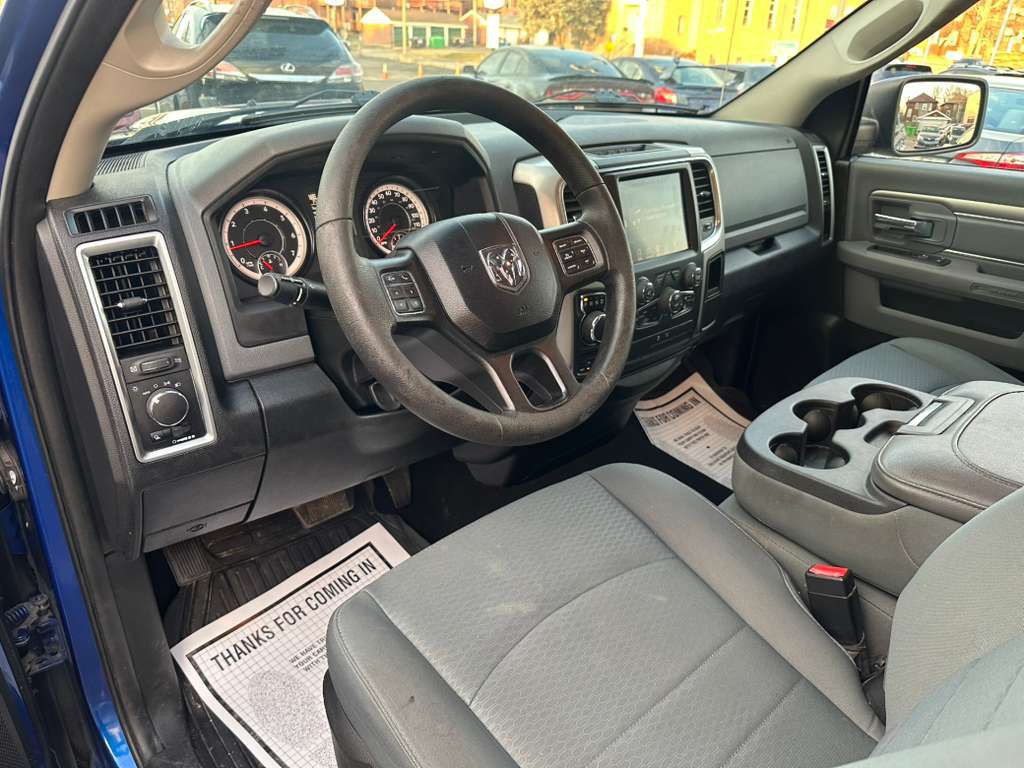 2017 RAM 1500 Image 12