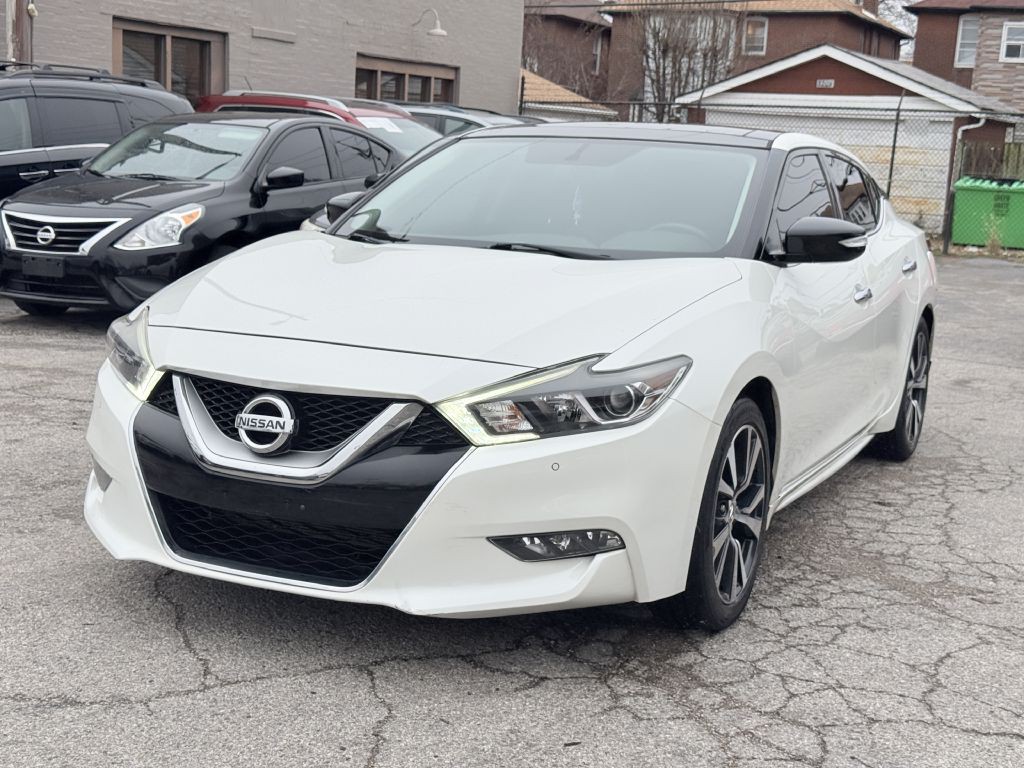 2017 Nissan Maxima Image 1