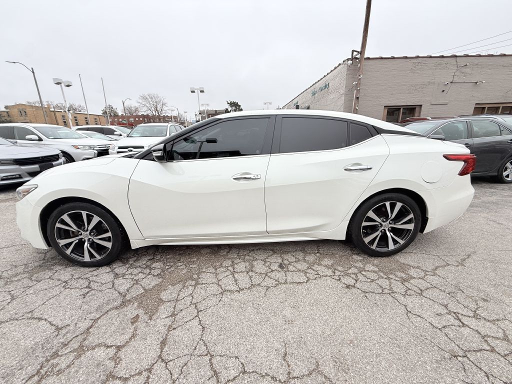 2017 Nissan Maxima Image 7