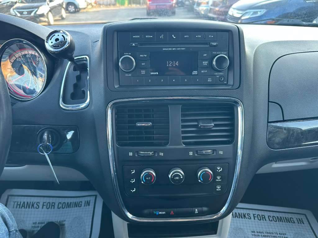 2016 Dodge Grand Caravan Image 16