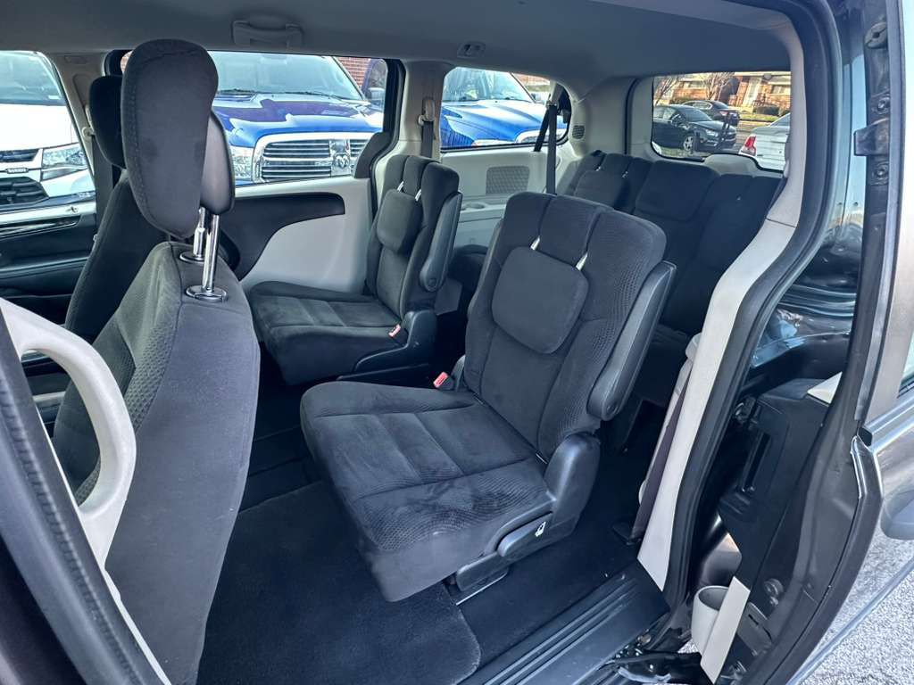 2016 Dodge Grand Caravan Image 19