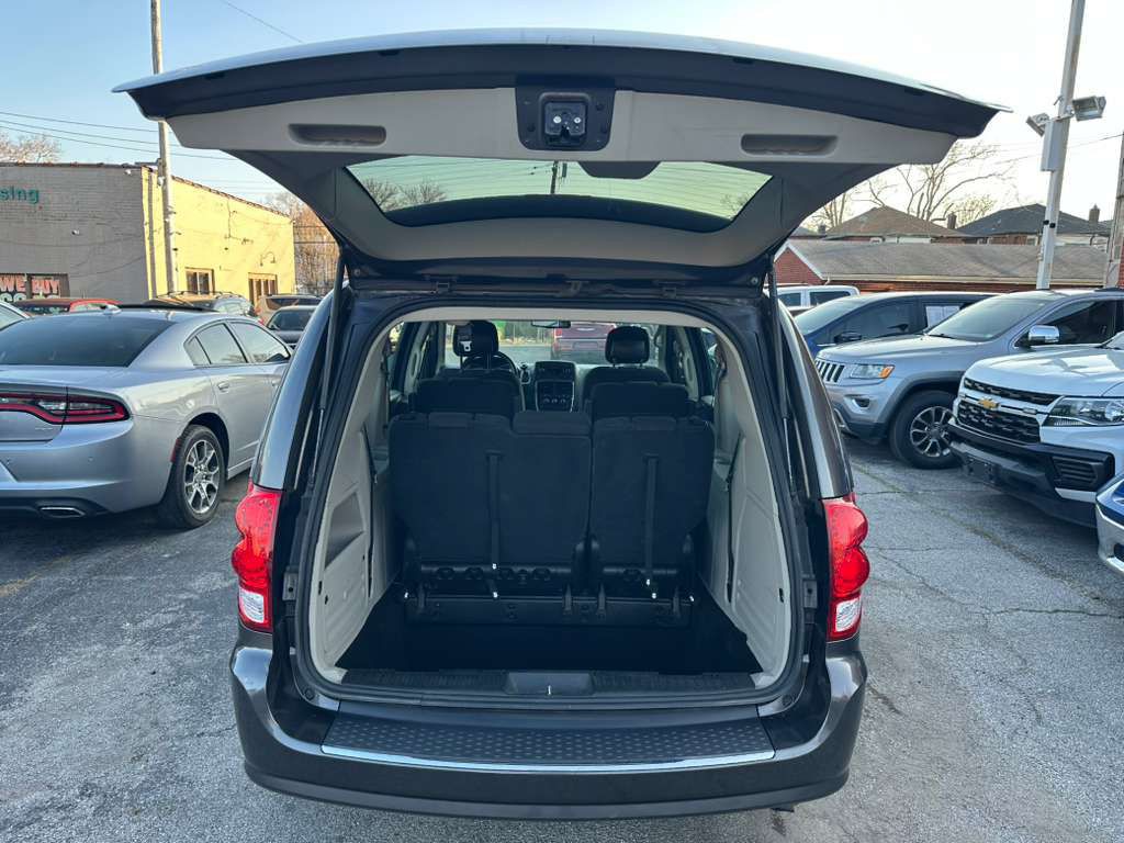2016 Dodge Grand Caravan Image 24