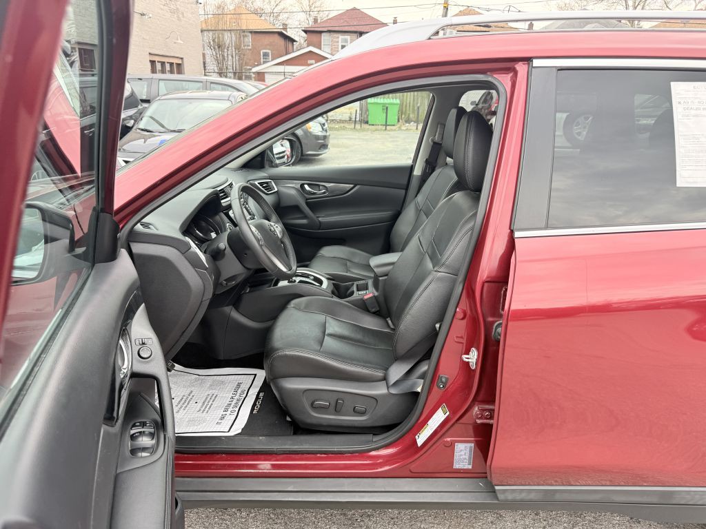 2016 Nissan Rogue Image 11