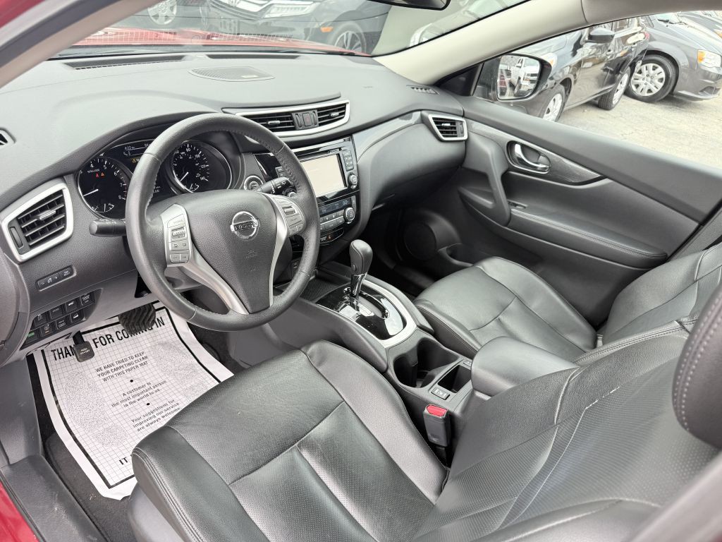 2016 Nissan Rogue Image 13