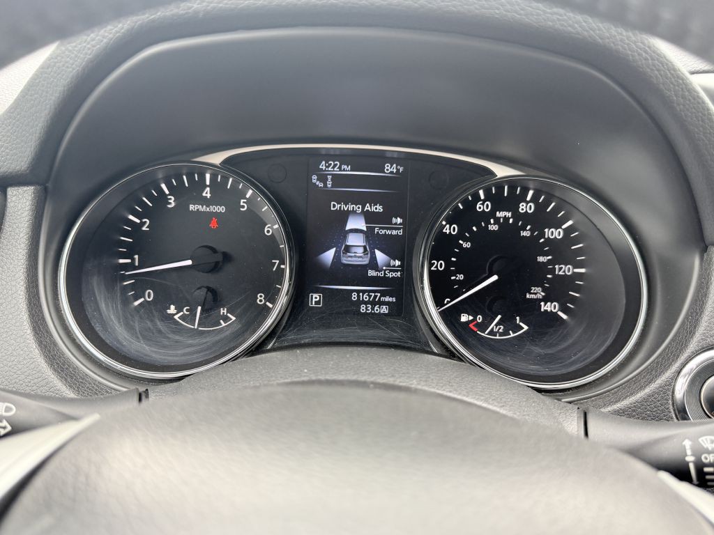 2016 Nissan Rogue Image 14