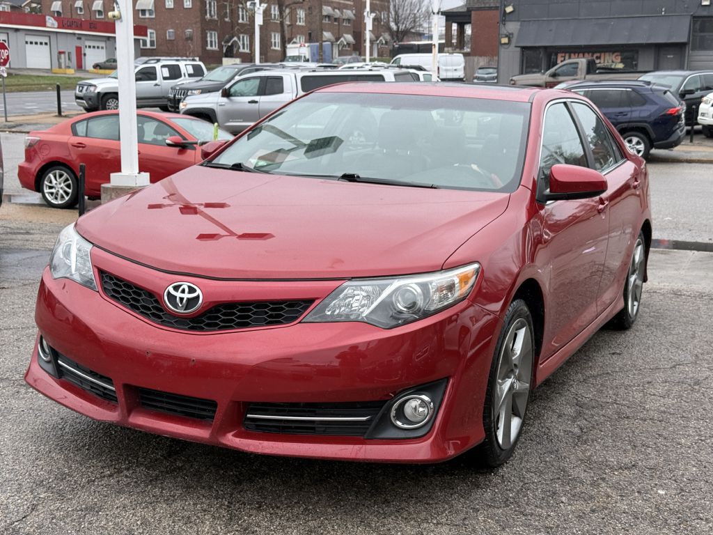 2012 Toyota Camry Image 3