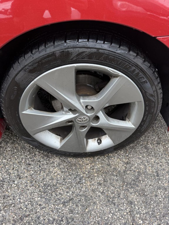 2012 Toyota Camry Image 25