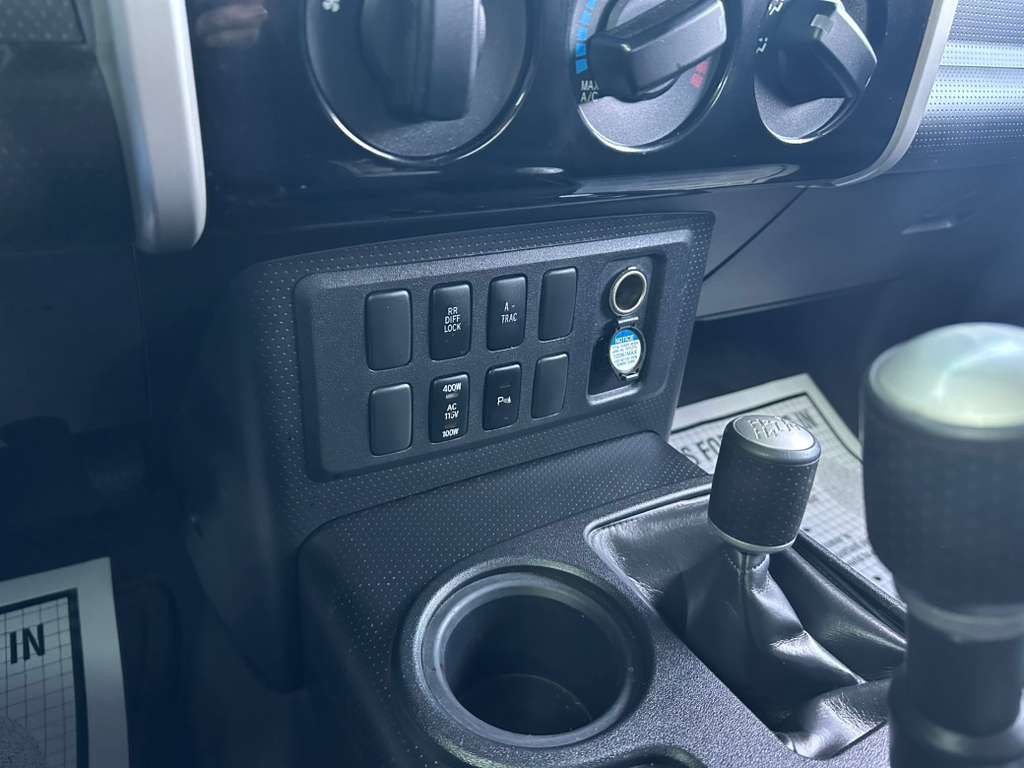 2007 Toyota FJ Cruiser Image 19