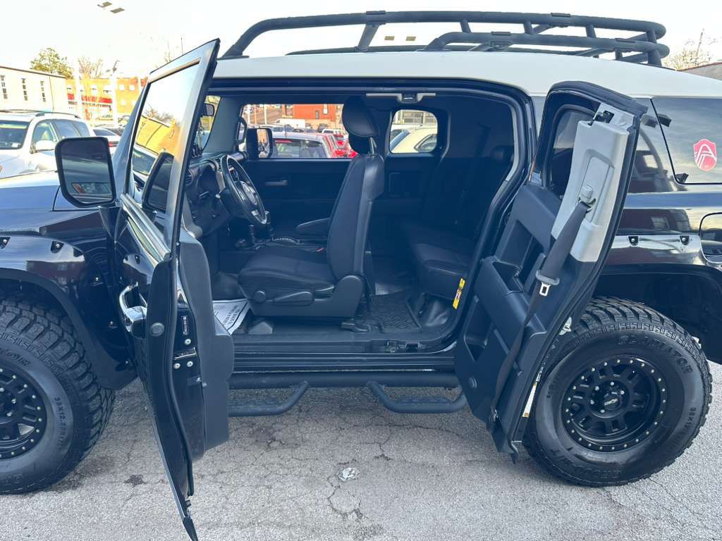 2007 Toyota FJ Cruiser Image 22