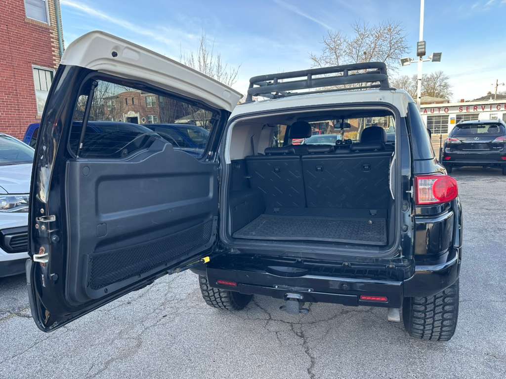 2007 Toyota FJ Cruiser Image 26