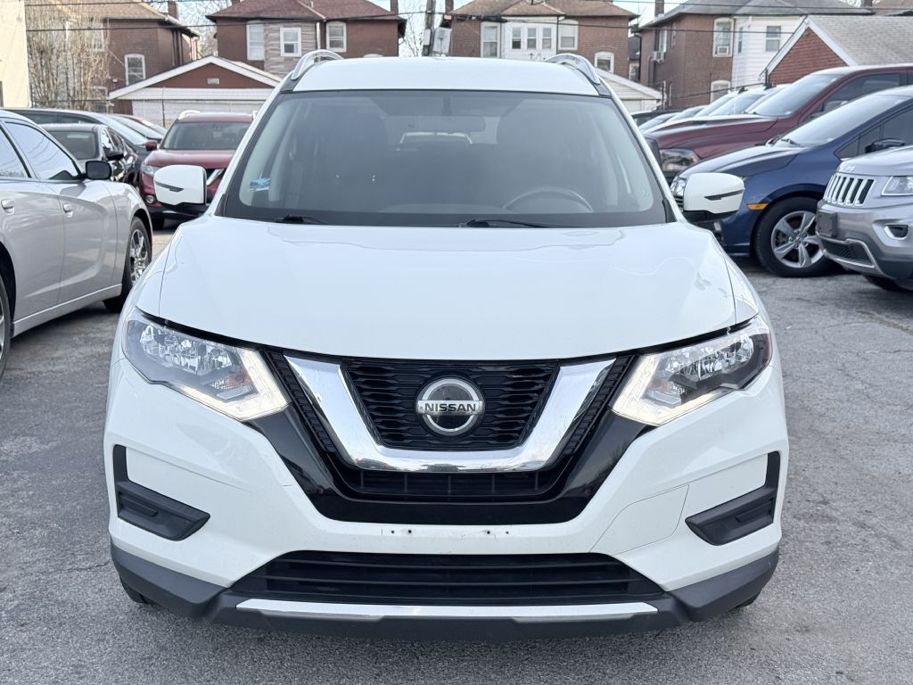 2018 Nissan Rogue Image 2