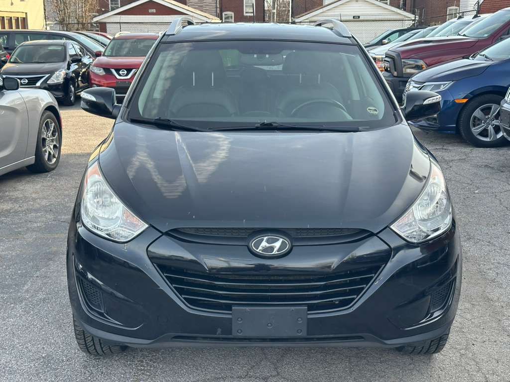 2012 Hyundai Tucson Image 2