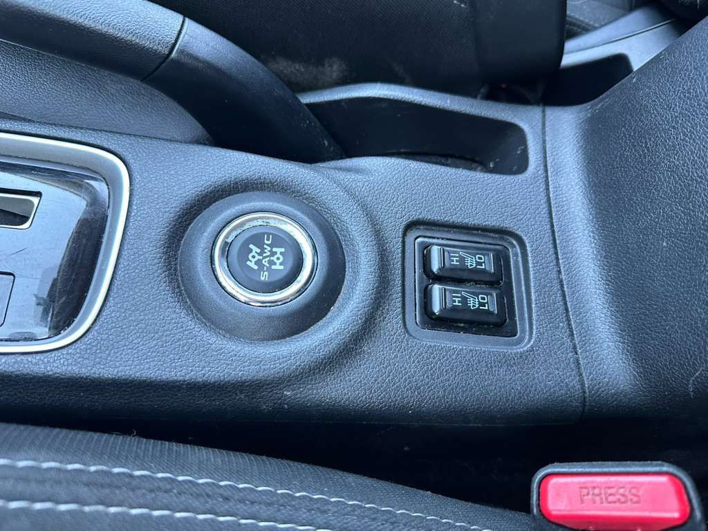 2016 Mitsubishi Outlander Image 19