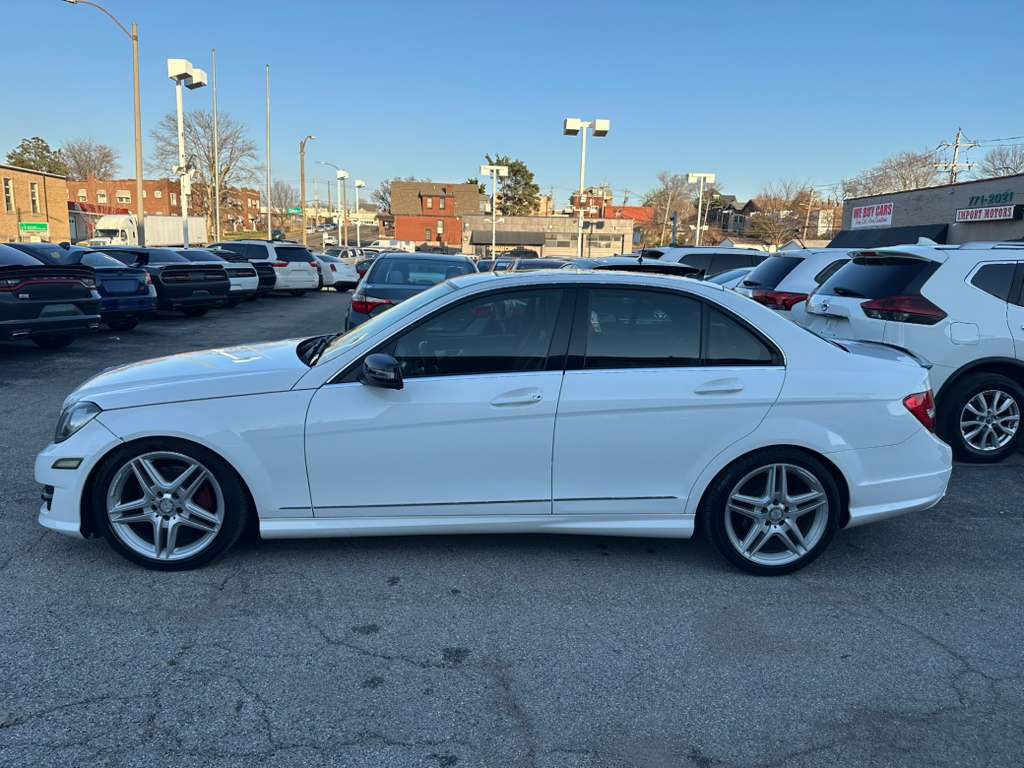2013 Mercedes-Benz C-Class Image 5