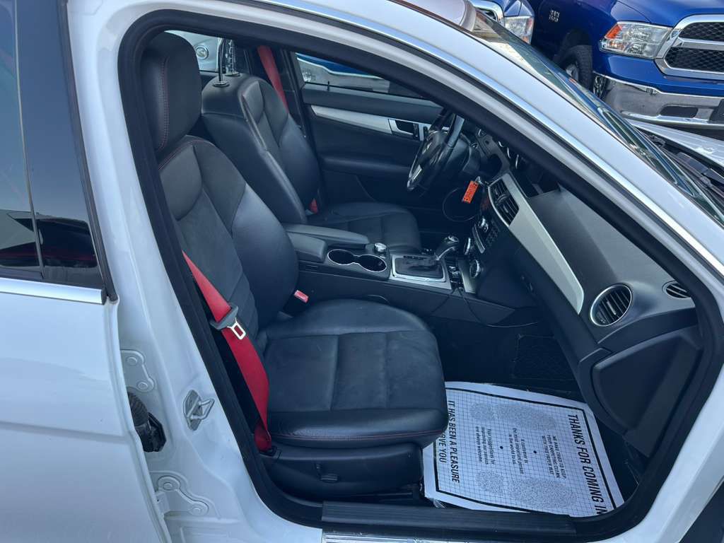 2013 Mercedes-Benz C-Class Image 12