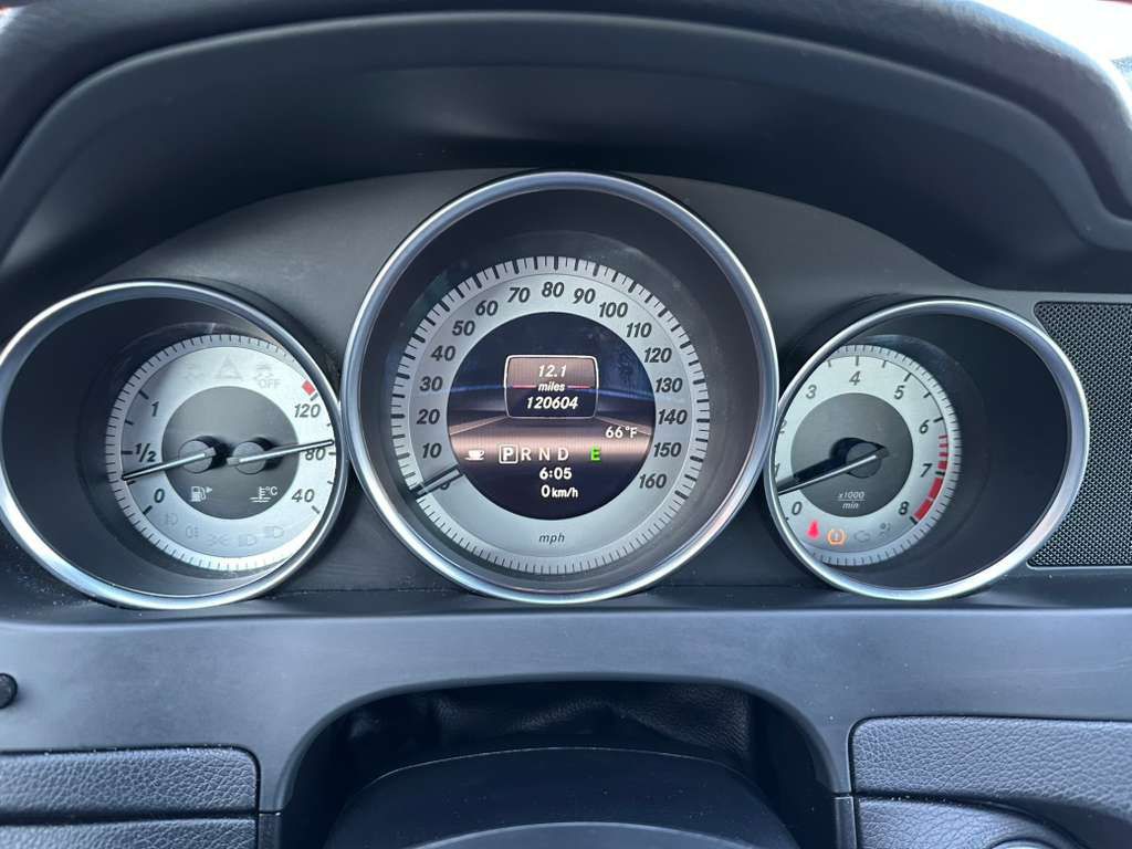 2013 Mercedes-Benz C-Class Image 14