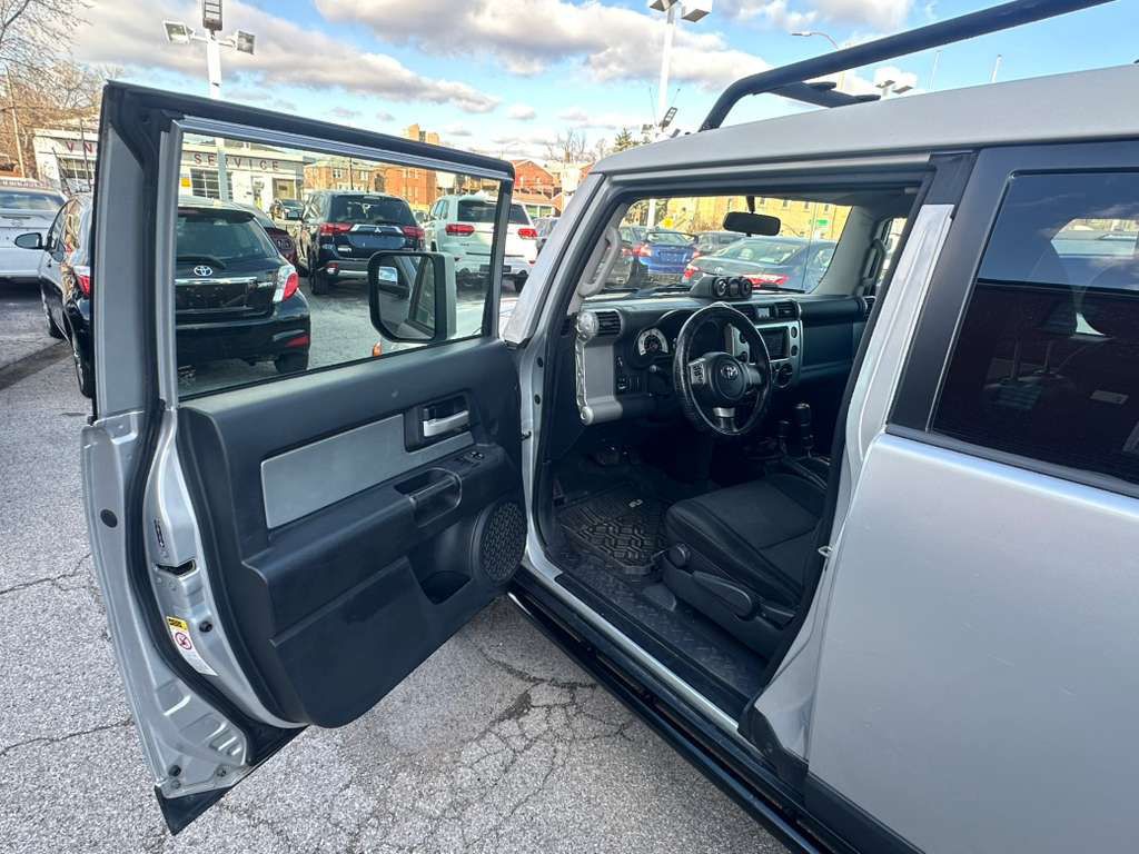 2008 Toyota FJ Cruiser Image 9