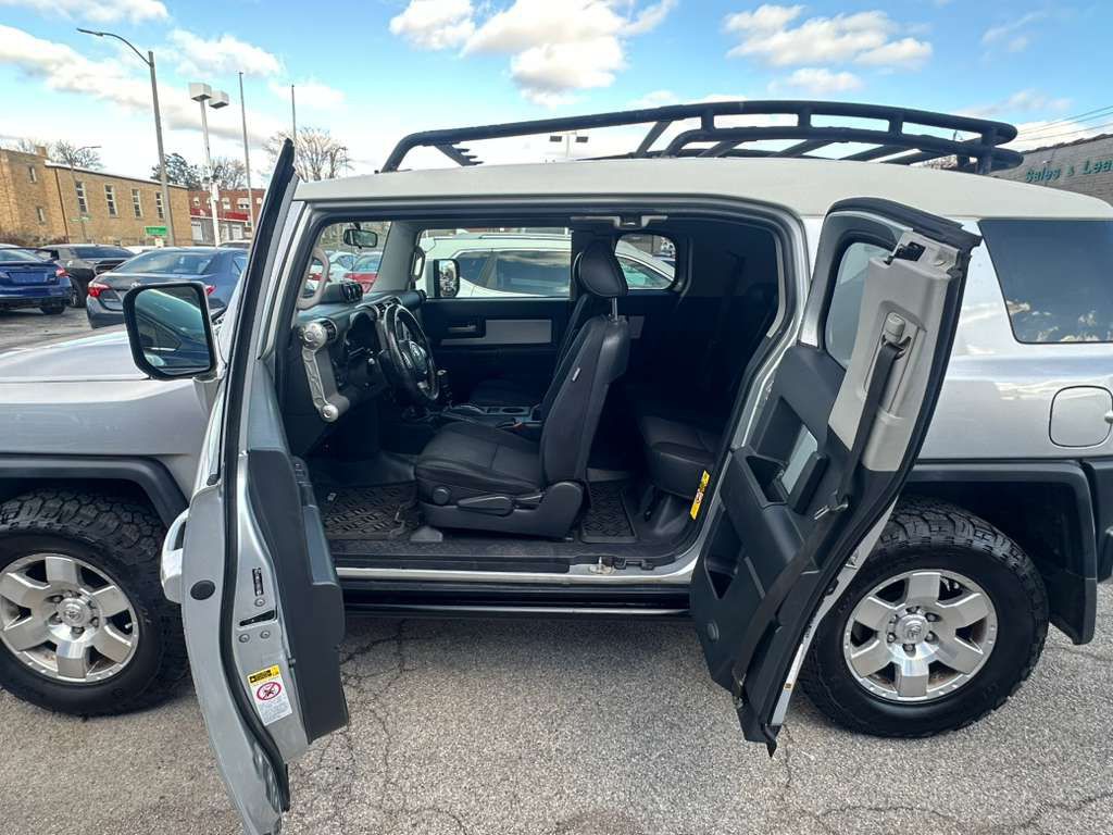 2008 Toyota FJ Cruiser Image 21