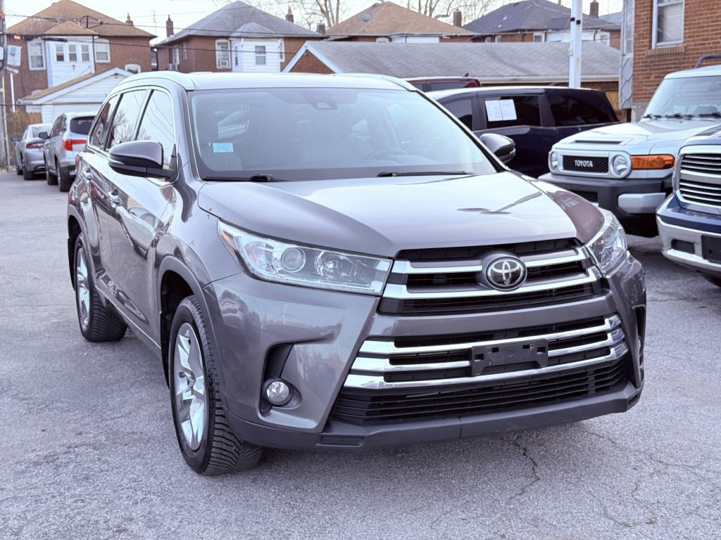2018 Toyota Highlander Image 3