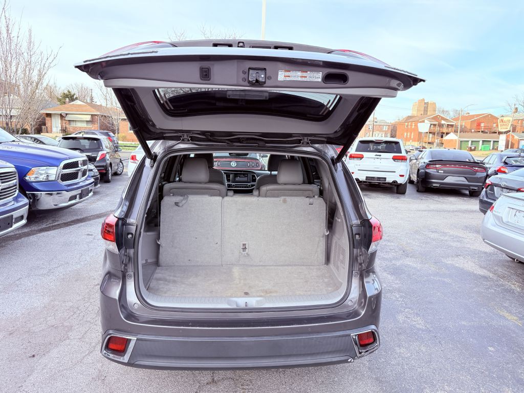 2018 Toyota Highlander Image 8