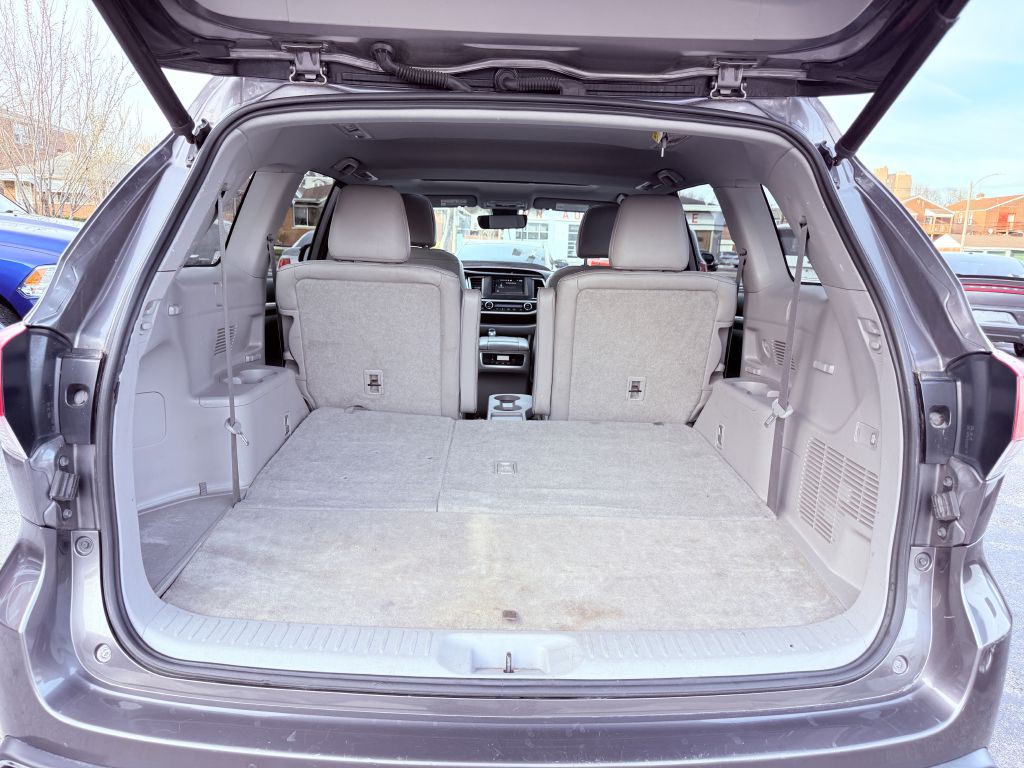 2018 Toyota Highlander Image 9