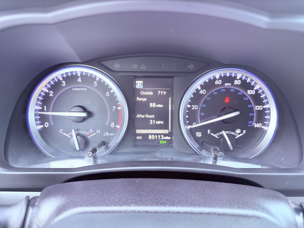 2018 Toyota Highlander Image 14