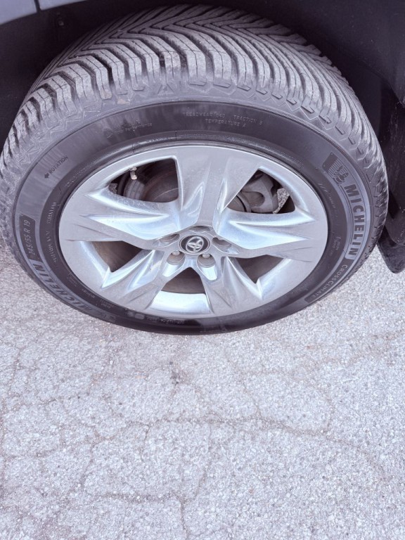 2018 Toyota Highlander Image 27