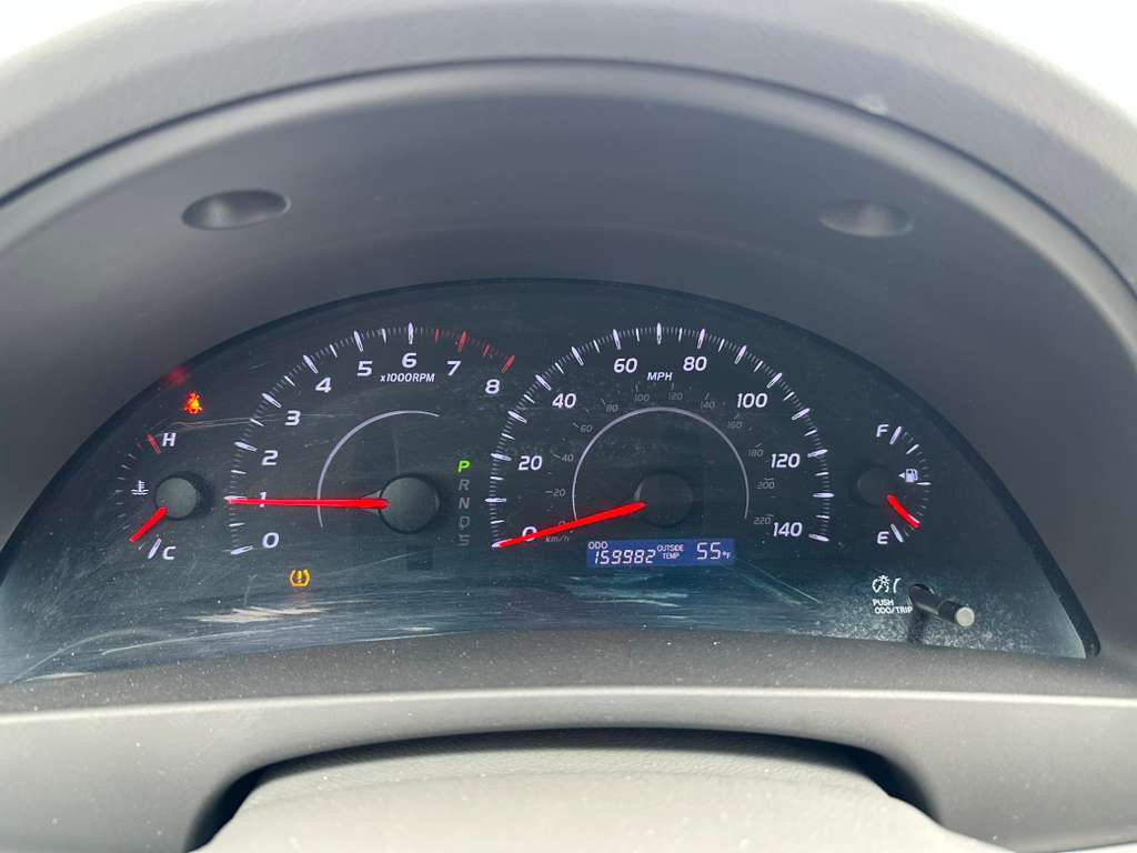 2011 Toyota Camry Image 13