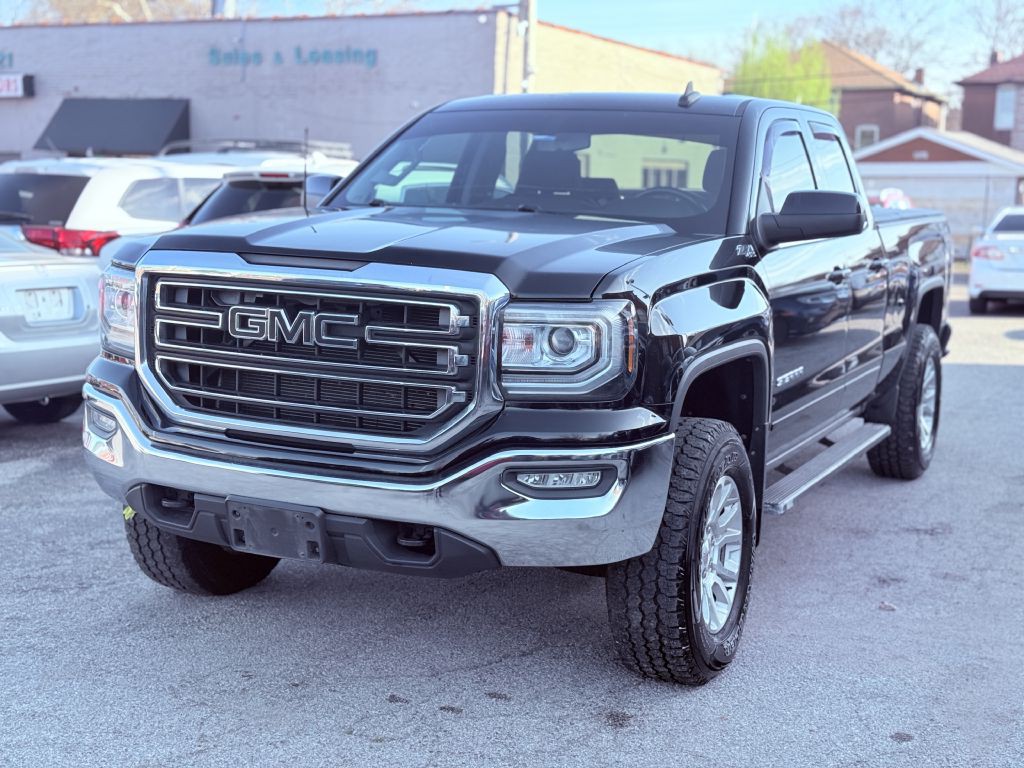 2016 GMC Sierra Image 1