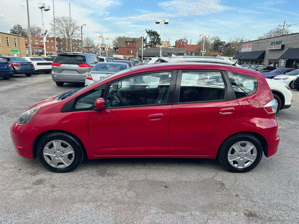 2013 Honda Fit Image 5