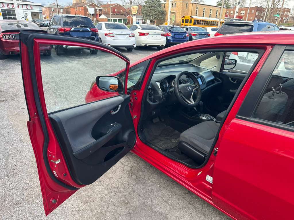 2013 Honda Fit Image 9