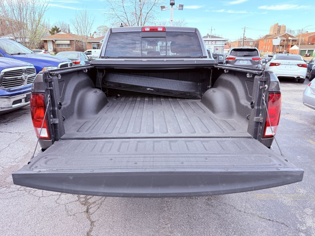 2015 RAM 1500 Image 8