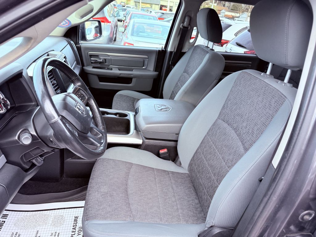2015 RAM 1500 Image 13