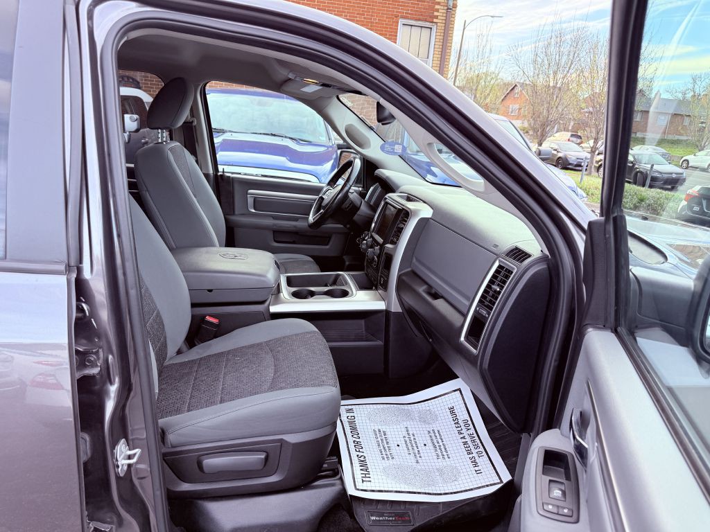 2015 RAM 1500 Image 20