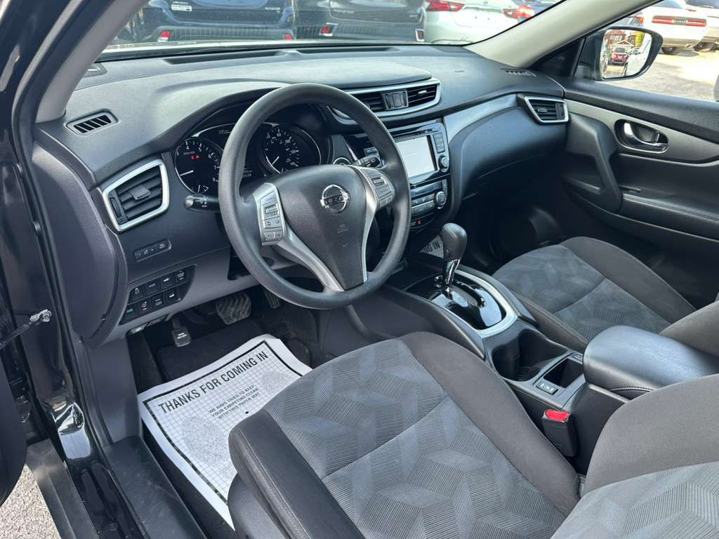 2016 Nissan Rogue Image 12