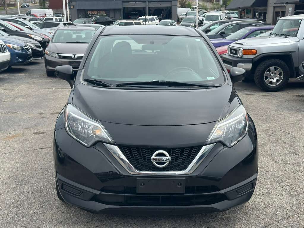 2018 Nissan Versa Image 2