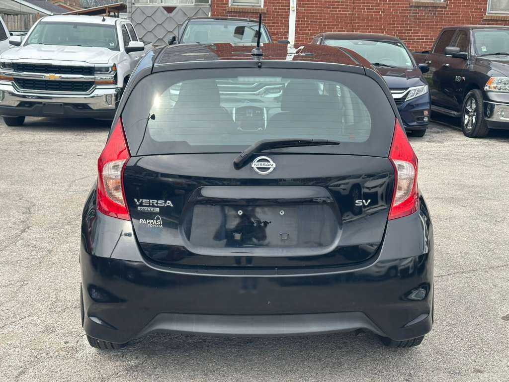 2018 Nissan Versa Image 7