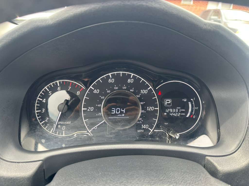 2018 Nissan Versa Image 16