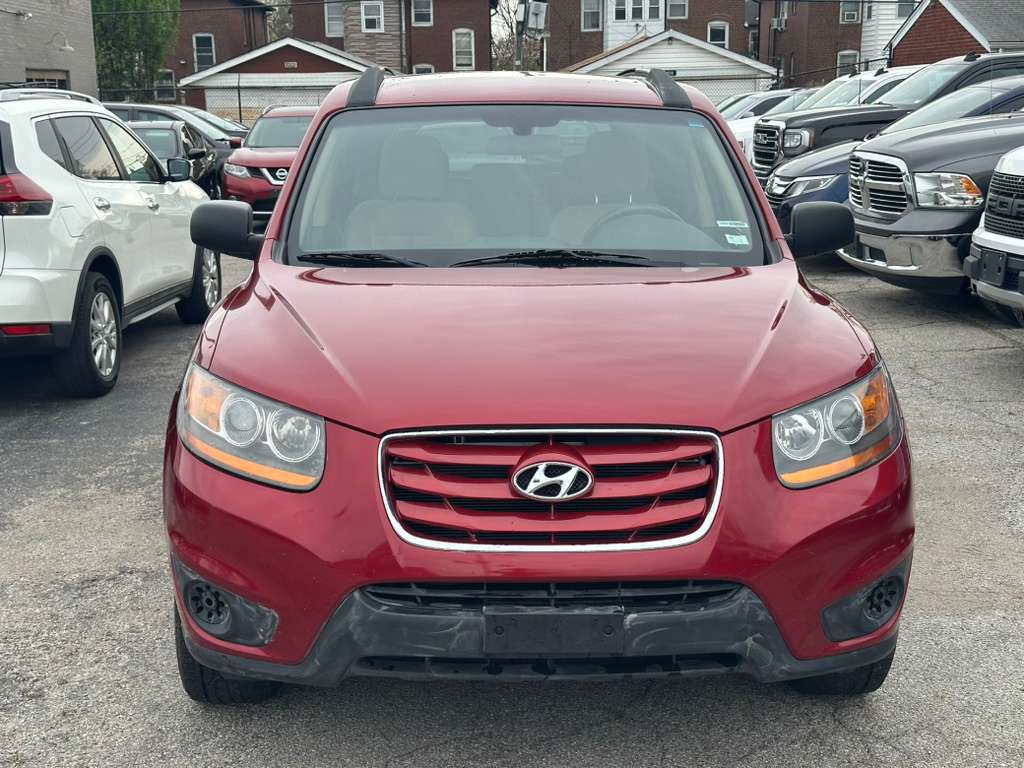 2010 Hyundai Santa Fe Image 2