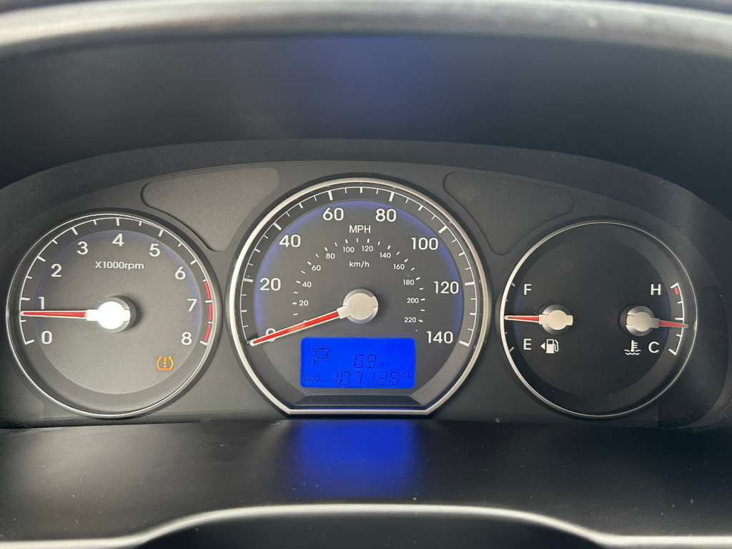 2010 Hyundai Santa Fe Image 15